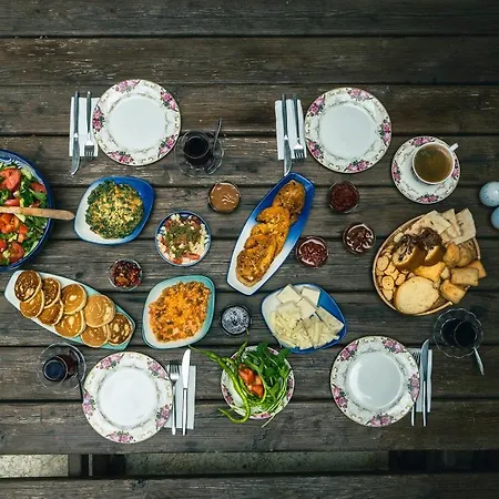 Bouti Hotel Ayvalik
