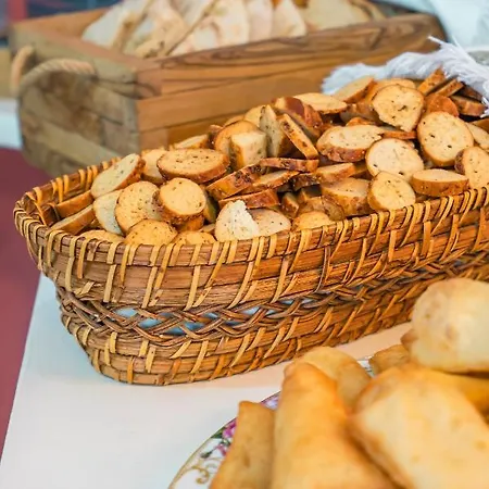 Bouti Hotel Ayvalik